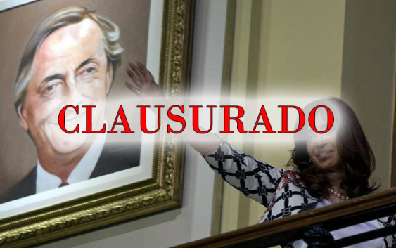 Macri ordenó sacar los cuadros de Nestor Kirchner y Hugo Chávez de Casa Rosada